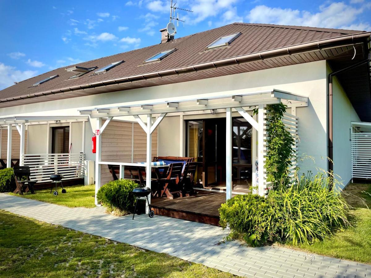 Domki Letniskowe Ratownik Sarbinowo Exterior foto